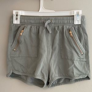 H&M shorts